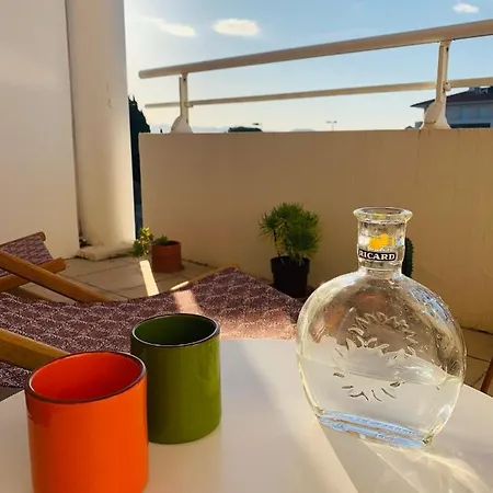 Le Saint Loup Apartment *